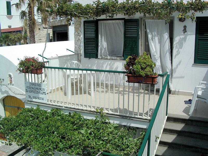 Blu Marine Casa A 10Mt Dalla Spiaggia Peschici Exterior photo