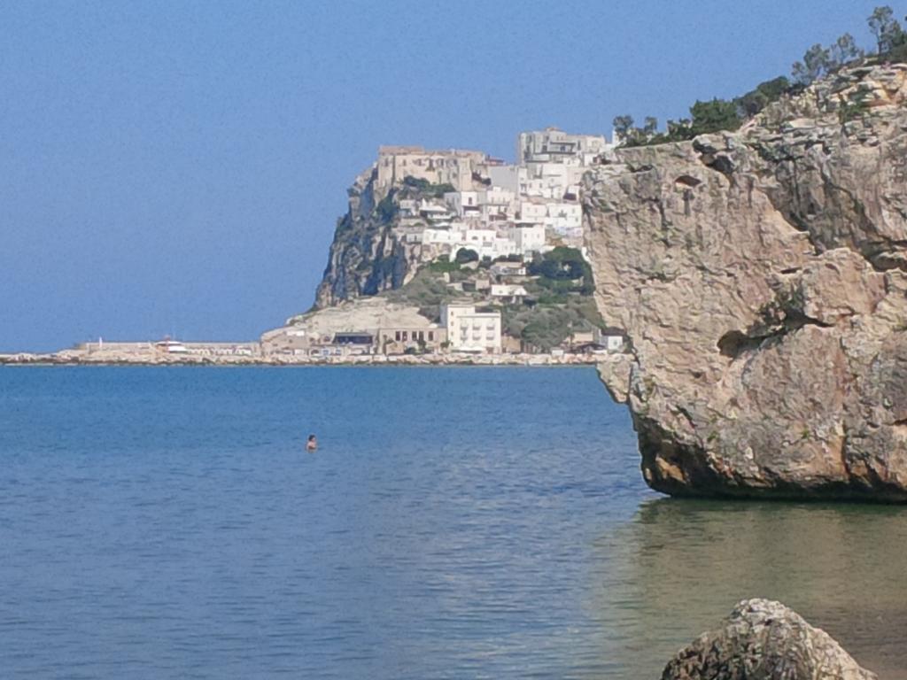 Blu Marine Casa A 10Mt Dalla Spiaggia Peschici Exterior photo