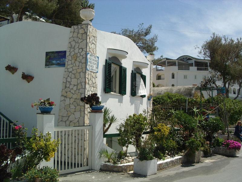 Blu Marine Casa A 10Mt Dalla Spiaggia Peschici Exterior photo